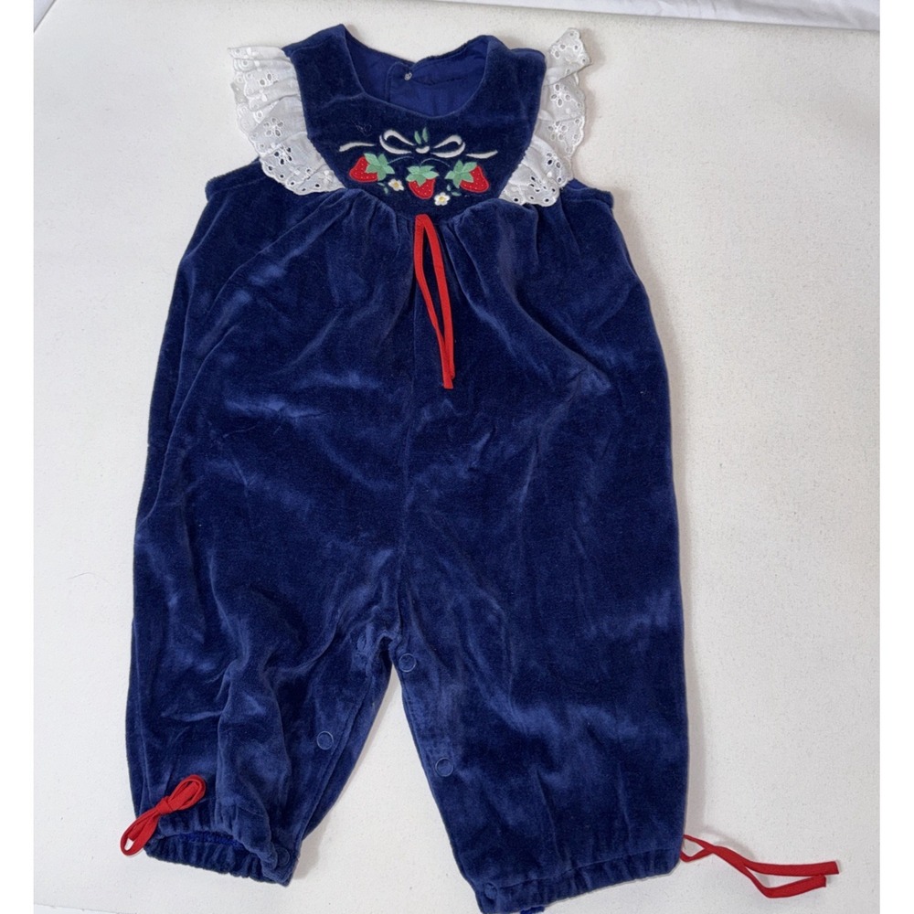 VTG  80s Strawberry Embroidered Baby Romper Navy Velour Eyelet Ruffle‎ 6M**